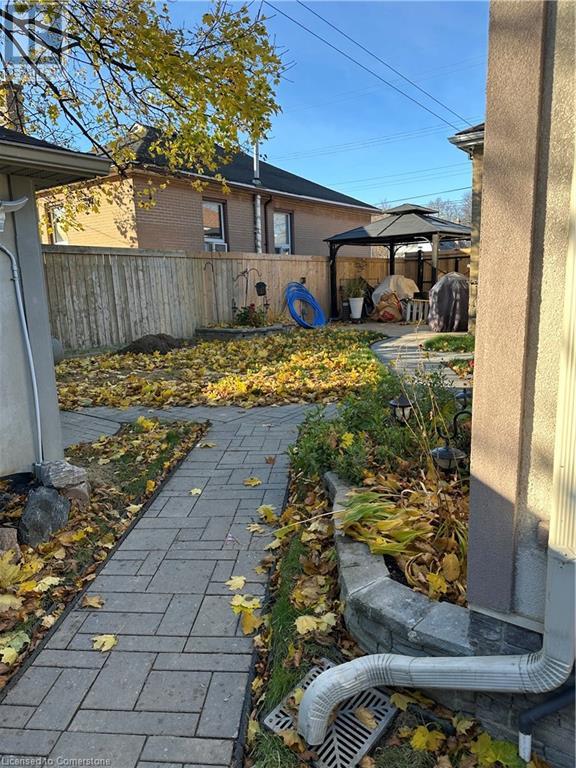 627 Upper Sherman Avenue, Hamilton, Ontario  L8V 3M4 - Photo 3 - 40681965