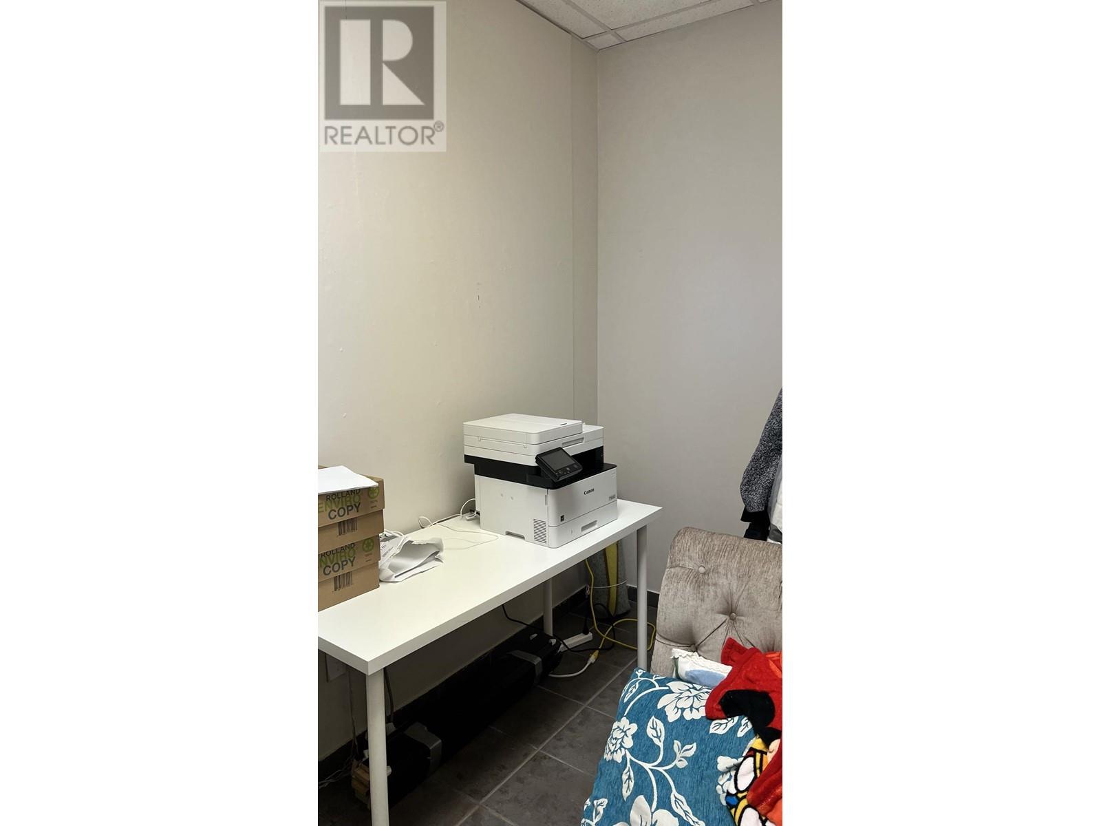 Listing Picture 4 of 4 : 3010 8888 ODLIN CRESCENT, Richmond / 烈治文 - 魯藝地產 Yvonne Lu Group - MLS Medallion Club Member