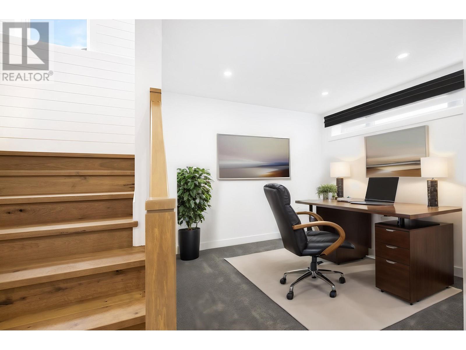 842 Runnymede Avenue, Coquitlam, British Columbia  V3J 2V2 - Photo 26 - R2947784