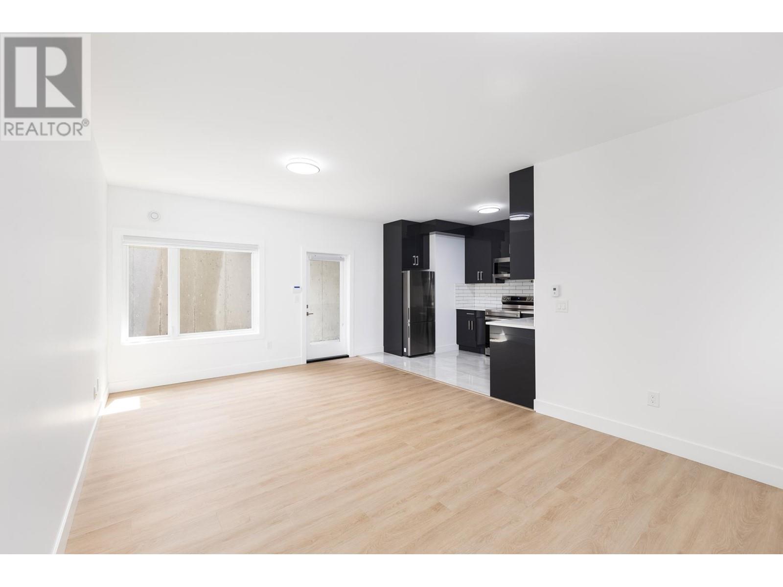 842 Runnymede Avenue, Coquitlam, British Columbia  V3J 2V2 - Photo 29 - R2947784