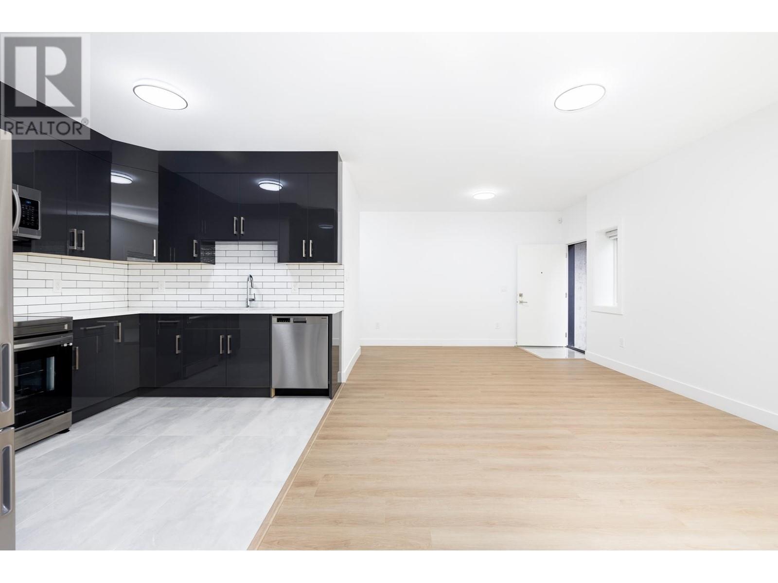 842 Runnymede Avenue, Coquitlam, British Columbia  V3J 2V2 - Photo 31 - R2947784