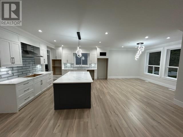 Property at 11043 241A STREET image 4