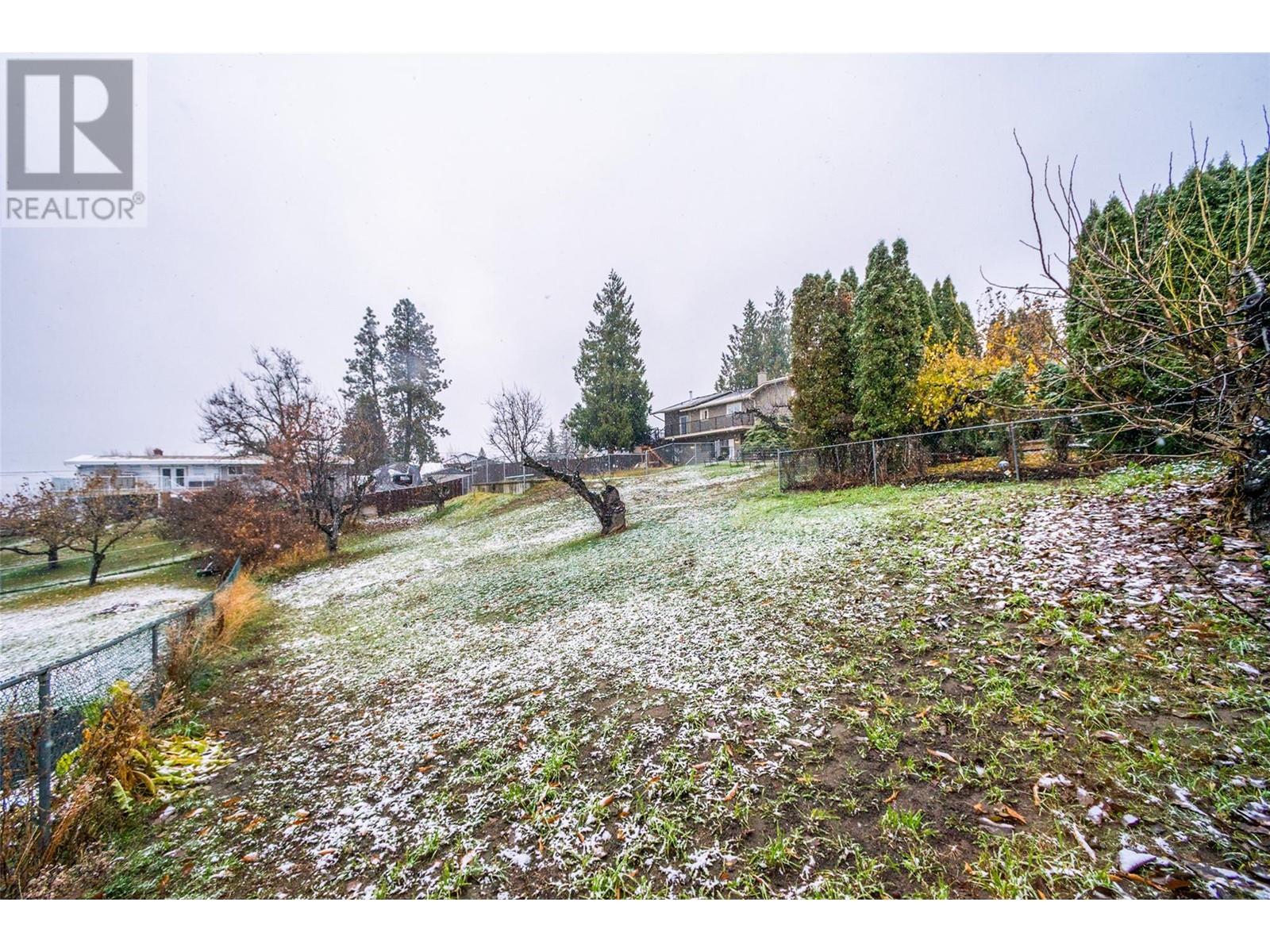 2308 Thacker Drive West Kelowna