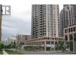 31 - 15 NORTHTOWN WAY, Toronto, Ontario