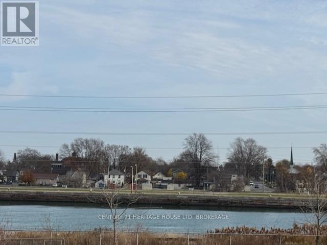 355 King Street, Port Colborne, Ontario  L3K 4H2 - Photo 9 - X9412699