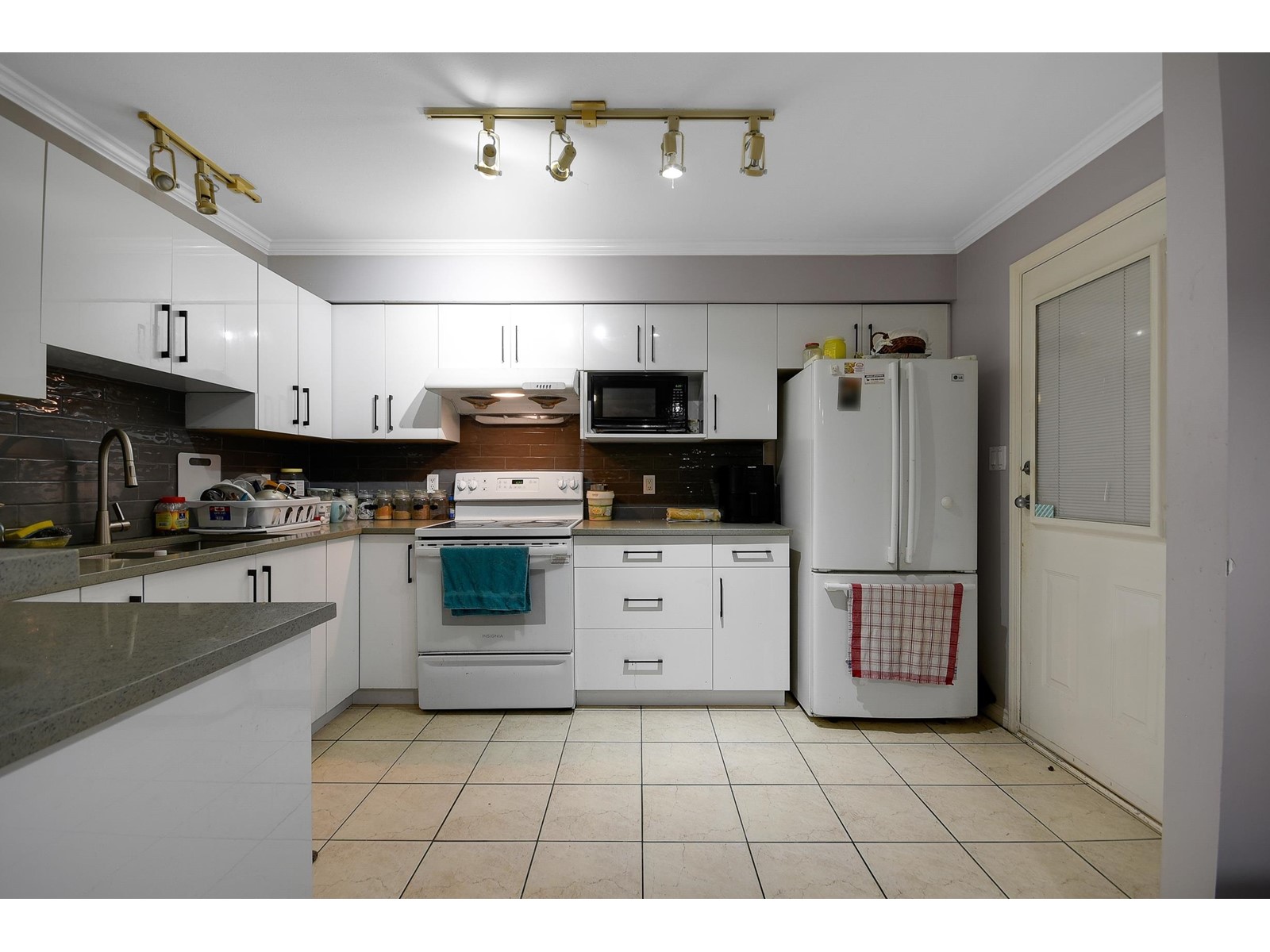 15 12128 68 Avenue, Surrey, British Columbia  V3W 1M3 - Photo 11 - R2946241