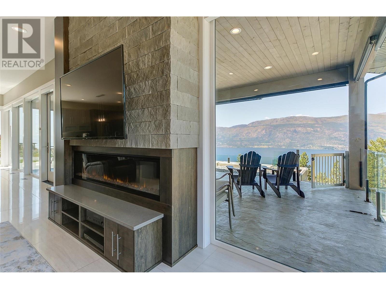 Property at 13948 Ogilvey Lane image 2