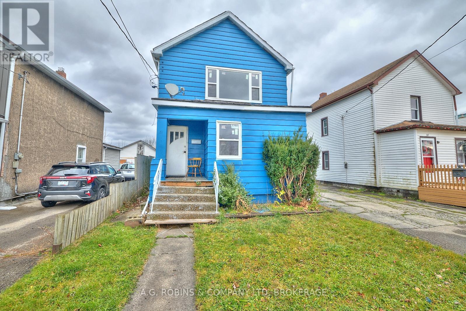 31 Wright Street, Welland, Ontario  L3B 2K2 - Photo 1 - X11604724