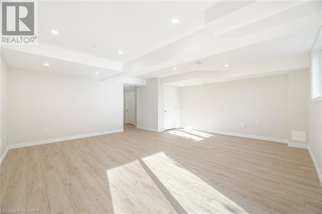 5064 Mercer, Burlington, Ontario  L7L 0A4 - Photo 41 - W10404081