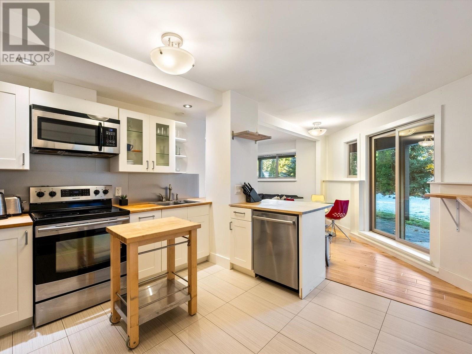 8204 Alpine Way, Whistler, British Columbia V8E 0G2 - Photo 24 - R2942946