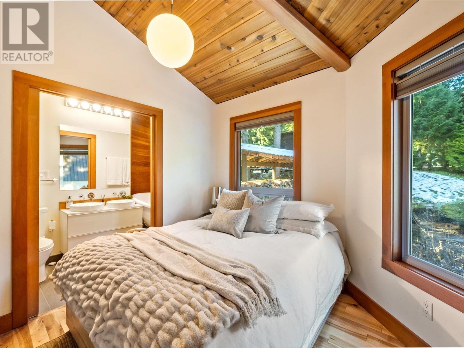 8204 Alpine Way, Whistler, British Columbia V8E 0G2 - Photo 15 - R2942946