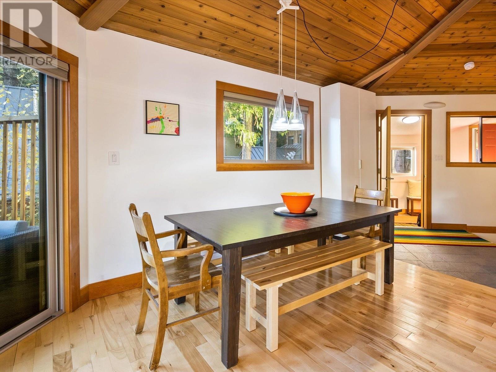 8204 Alpine Way, Whistler, British Columbia V8E 0G2 - Photo 8 - R2942946