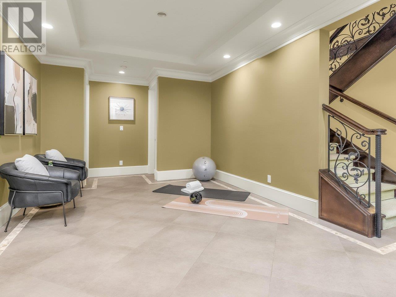 Listing Picture 30 of 37 : 6037 CHURCHILL STREET, Vancouver / 溫哥華 - 魯藝地產 Yvonne Lu Group - MLS Medallion Club Member