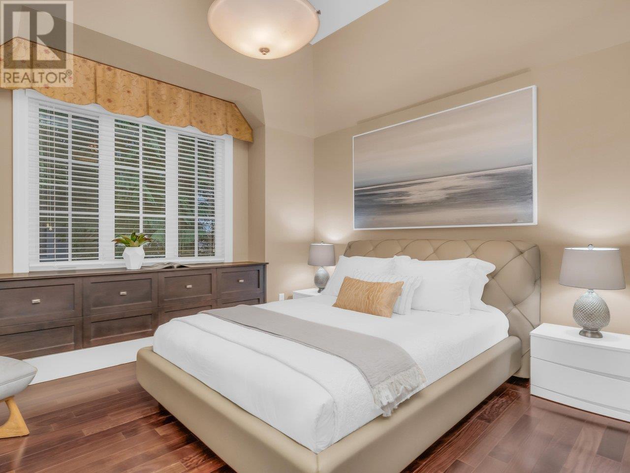 Listing Picture 27 of 37 : 6037 CHURCHILL STREET, Vancouver / 溫哥華 - 魯藝地產 Yvonne Lu Group - MLS Medallion Club Member