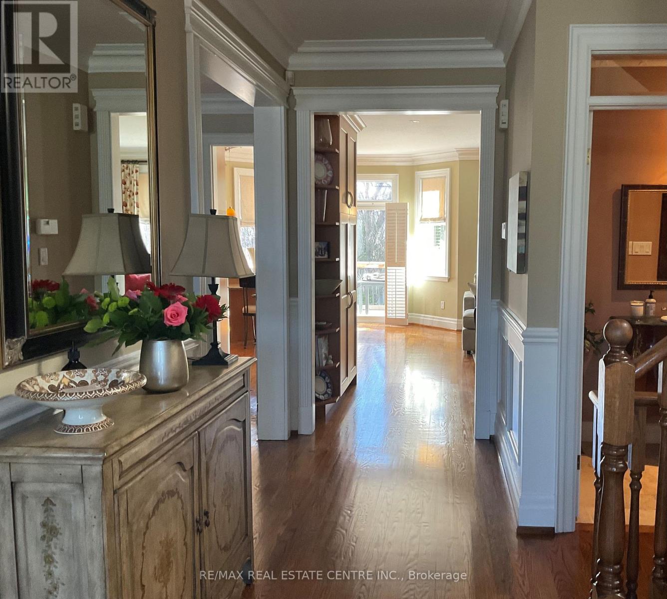 Property at 539 DOUGLAS AVENUE image 4
