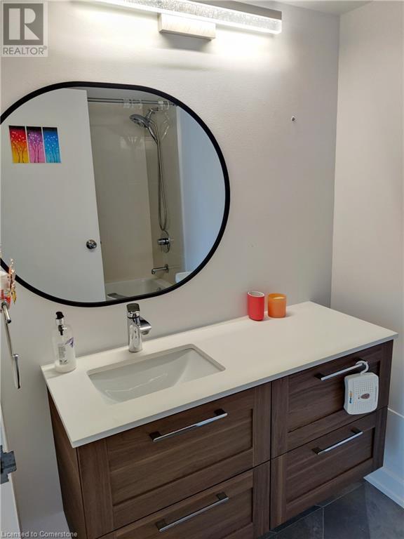 3700 Kaneff Crescent Unit# 1207, Mississauga, Ontario  L5A 4B8 - Photo 7 - 40681941