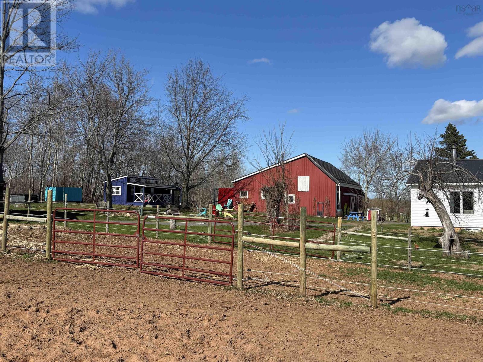5211 Brooklyn Street, Grafton, Nova Scotia  B0P 1E0 - Photo 2 - 202427602