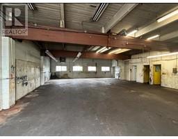 2 576 LOUGHEED HIGHWAY, Coquitlam, British Columbia