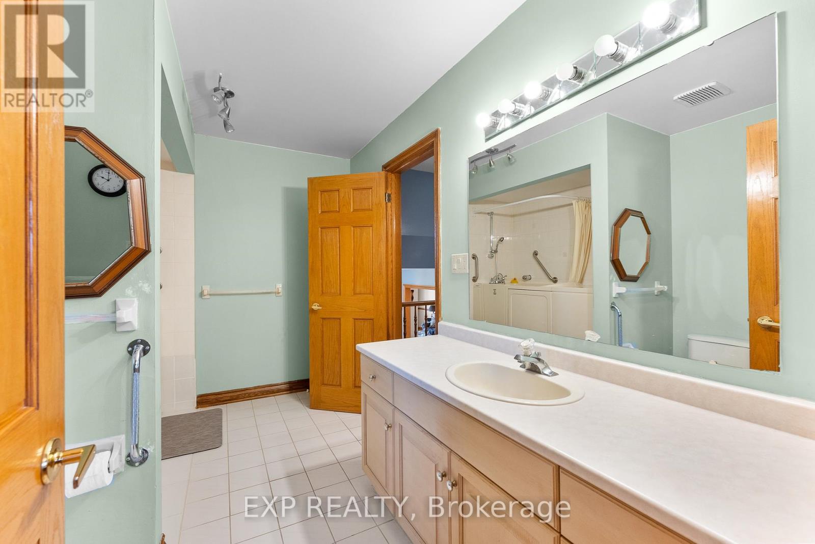 7737 Mount Carmel Boulevard, Niagara Falls, Ontario  L2H 2Y3 - Photo 20 - X9510423