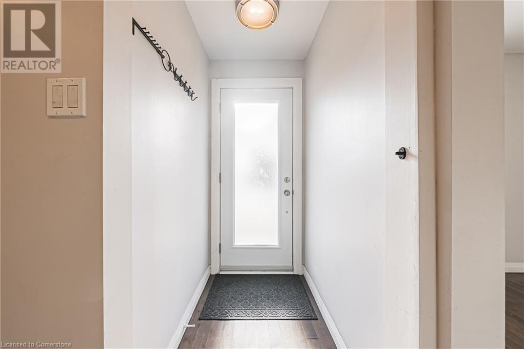 189 Crockett Street, Hamilton, Ontario  L8V 1H3 - Photo 3 - 40681872