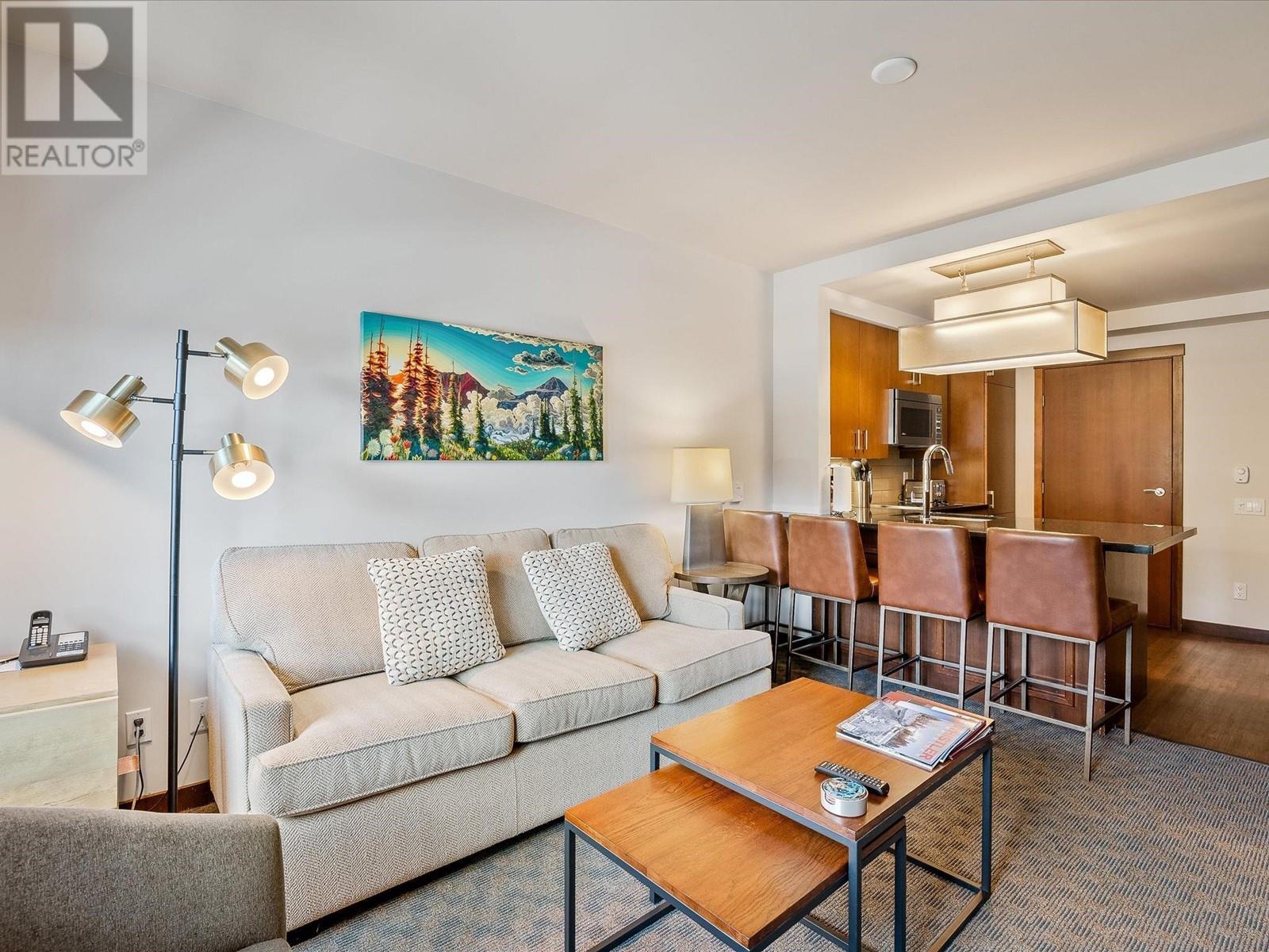 114d 2020 London Lane, Whistler, British Columbia  V8E 0B6 - Photo 3 - R2947867