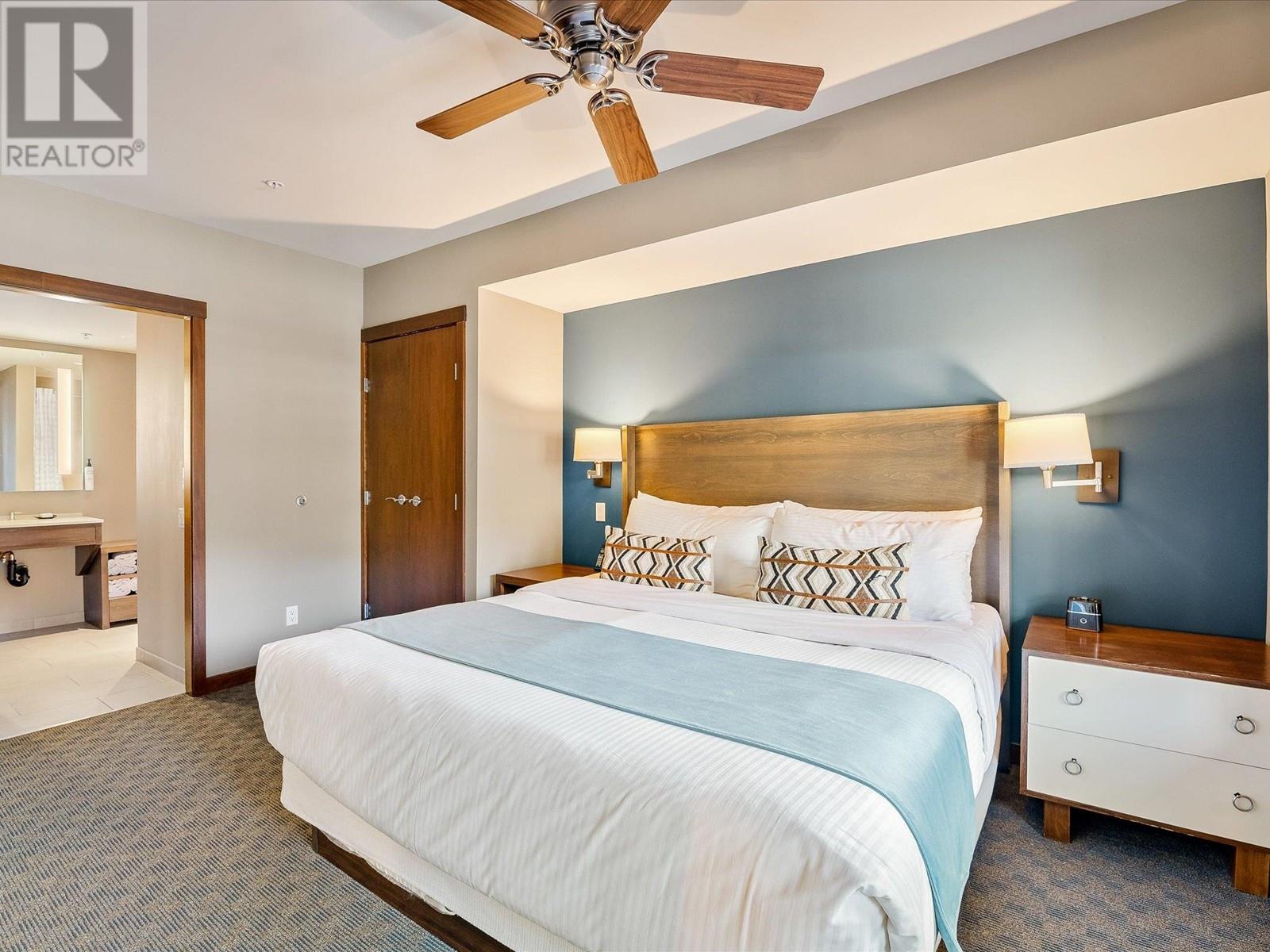 114d 2020 London Lane, Whistler, British Columbia  V8E 0B6 - Photo 5 - R2947867