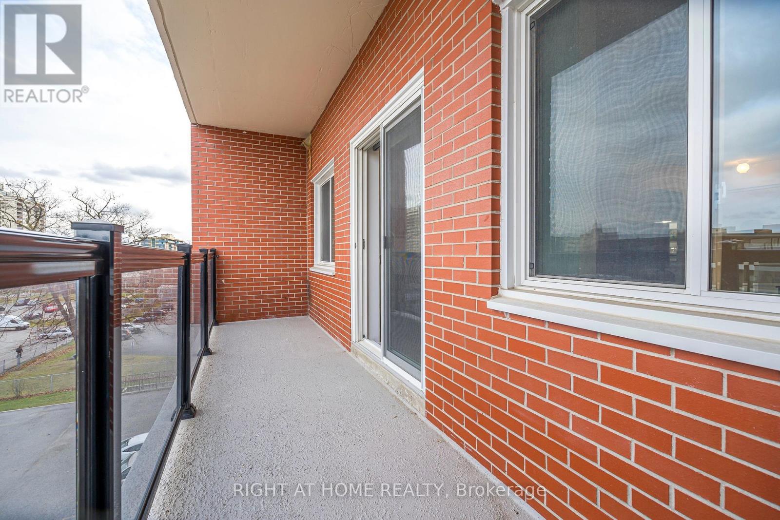 506 - 131 Taunton Road E, Oshawa, Ontario  L1G 3T8 - Photo 12 - E11821233