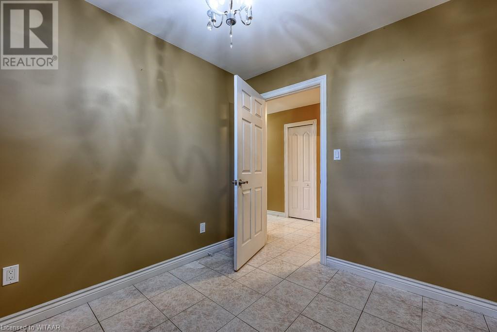 135 South Street, Woodstock, Ontario  N4S 3L3 - Photo 30 - 40681860