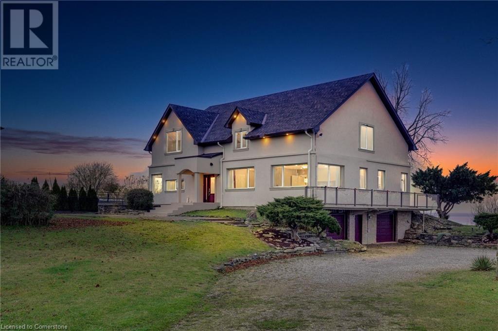 827 Ridge Road, Stoney Creek, Ontario  L8J 2Y3 - Photo 1 - 40681922