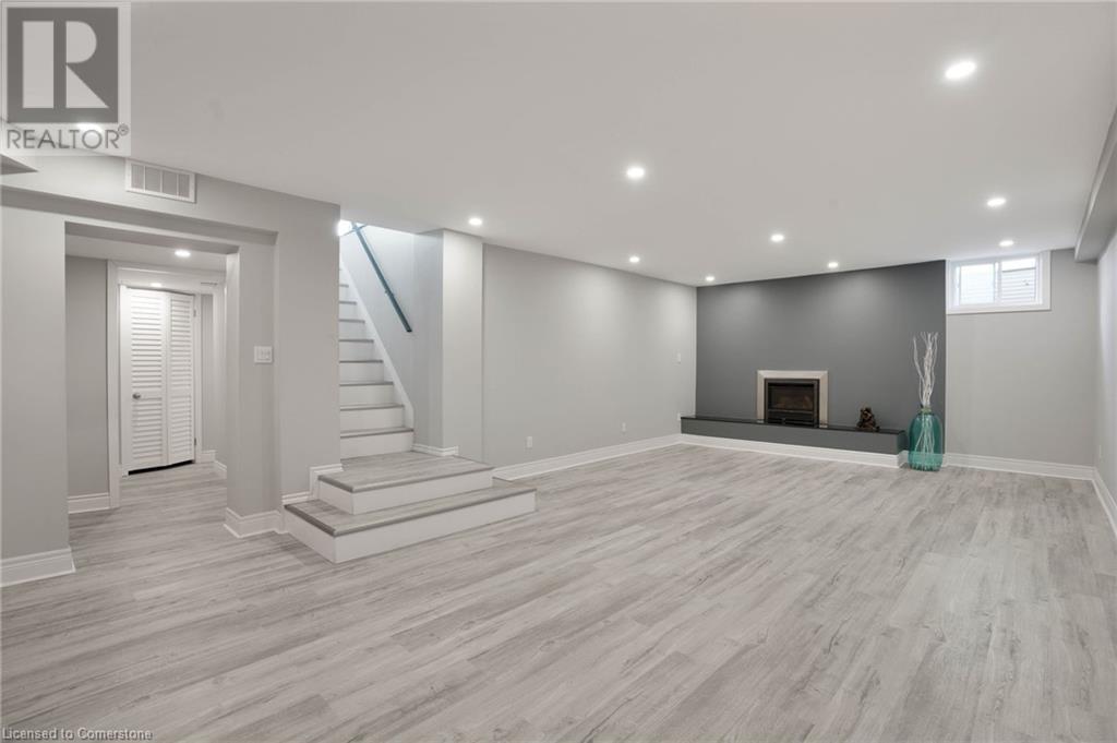 827 Ridge Road, Stoney Creek, Ontario  L8J 2Y3 - Photo 36 - 40681922