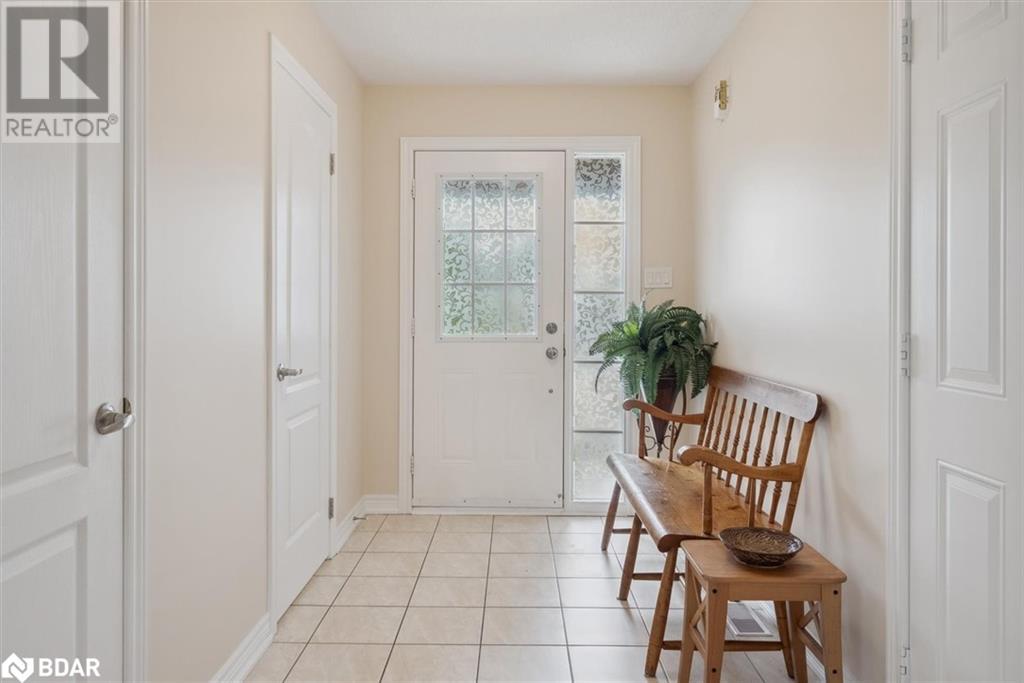 37 Gunsolus Road, Lindsay, Ontario  K9V 0E4 - Photo 4 - 40682446