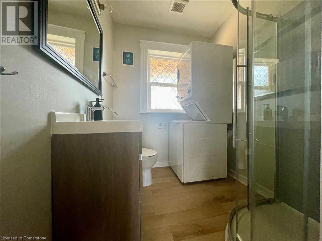 27 Strathcona Avenue S Unit# 2, Hamilton, Ontario  L8P 4J1 - Photo 22 - 40682252
