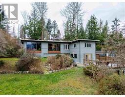 873 BAYCREST DRIVE, North Vancouver, British Columbia