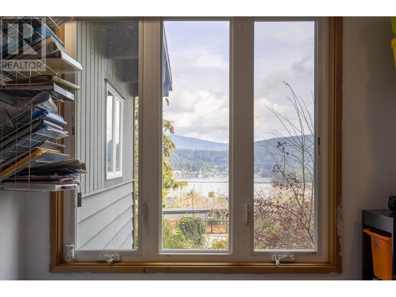 873 Baycrest Drive, North Vancouver, British Columbia  V7G 1N7 - Photo 19 - R2947160