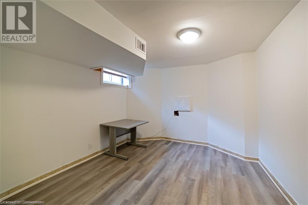 279 West 5th Street Unit# Lower, Hamilton, Ontario  L9C 3P1 - Photo 15 - 40673964