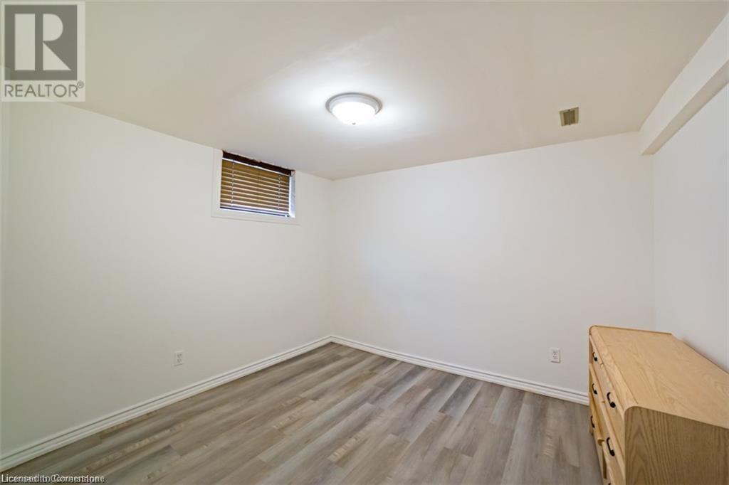 279 West 5th Street Unit# Lower, Hamilton, Ontario  L9C 3P1 - Photo 11 - 40673964