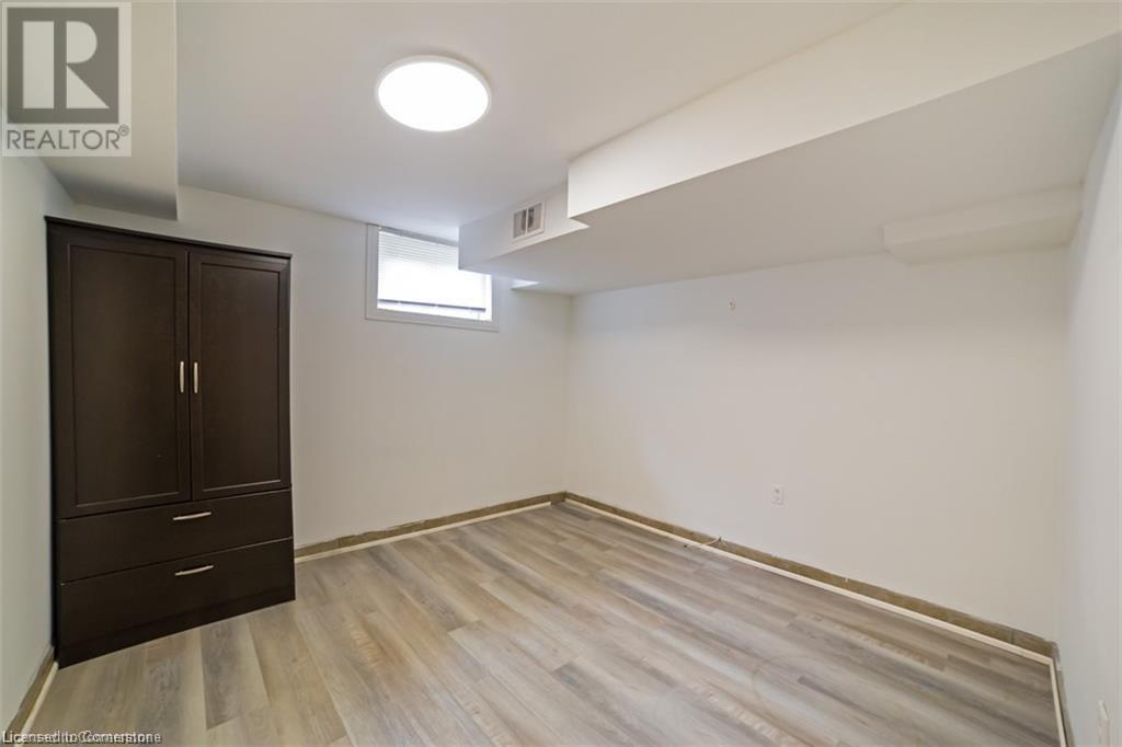 279 West 5th Street Unit# Lower, Hamilton, Ontario  L9C 3P1 - Photo 13 - 40673964