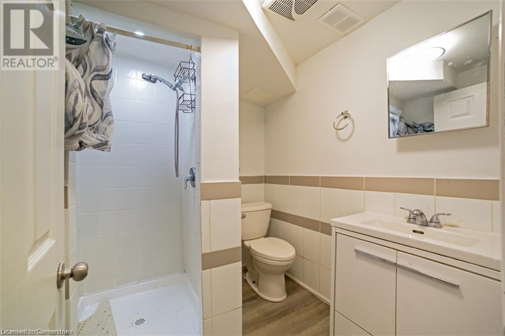 279 West 5th Street Unit# Lower, Hamilton, Ontario  L9C 3P1 - Photo 17 - 40673964