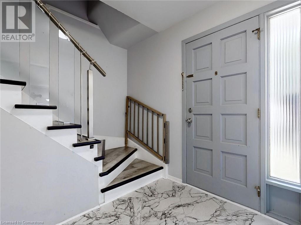 7086 Centennial Street, Niagara Falls, Ontario  L2G 2Z1 - Photo 17 - 40682436