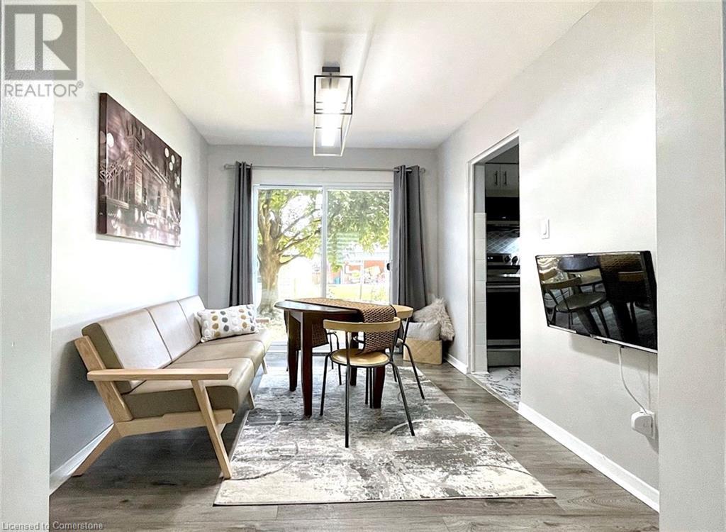 7086 Centennial Street, Niagara Falls, Ontario  L2G 2Z1 - Photo 10 - 40682436