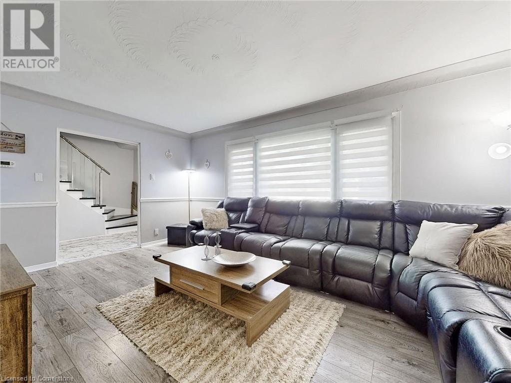 7086 Centennial Street, Niagara Falls, Ontario  L2G 2Z1 - Photo 5 - 40682436