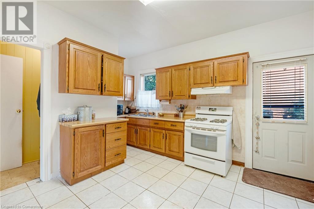 528 Hughson Street N, Hamilton, Ontario  L8L 4N9 - Photo 10 - 40681510