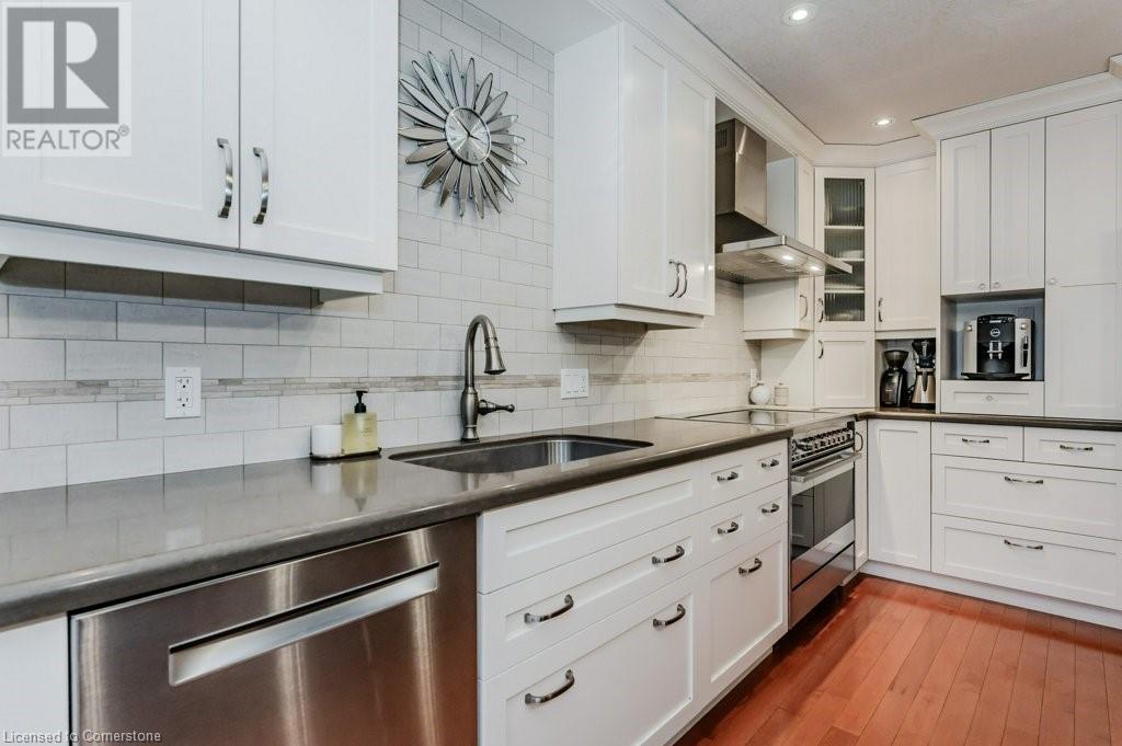 568 Little Dover CrescentWaterloo, Ontario  N2K 4E4 - Photo 11 - 40680959