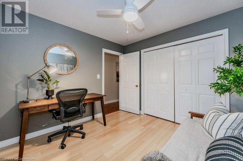 568 Little Dover CrescentWaterloo, Ontario  N2K 4E4 - Photo 19 - 40680959