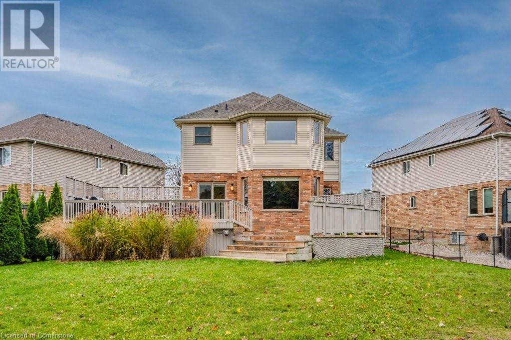 568 Little Dover CrescentWaterloo, Ontario  N2K 4E4 - Photo 43 - 40680959