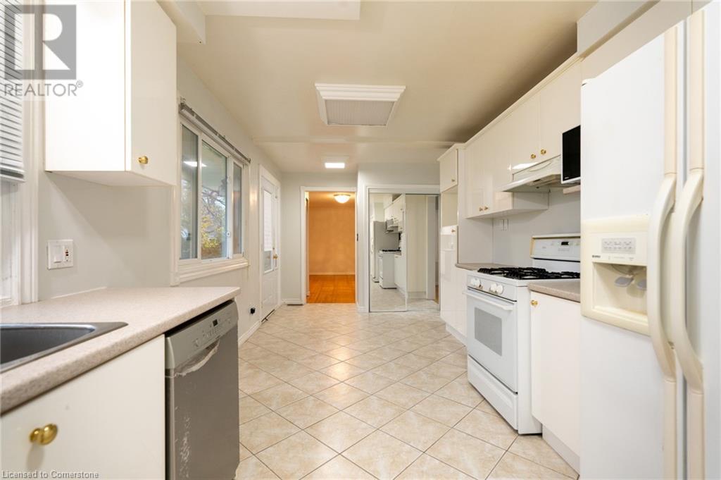 1 Cherrylane Drive, St. Catharines, Ontario  L2M 2H7 - Photo 10 - 40682437