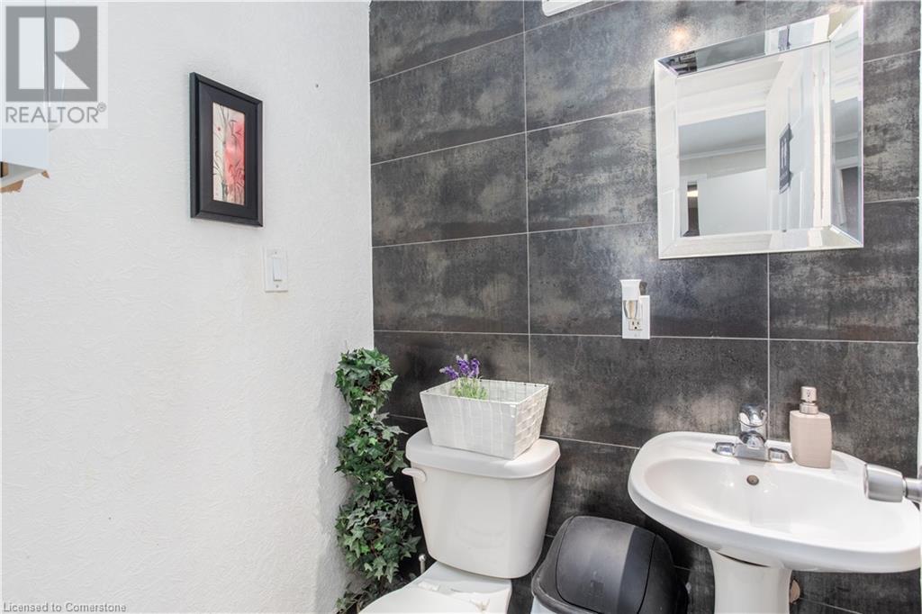 2200 Rymal  Road E Unit# 8b, Hamilton, Ontario  L7R 0E4 - Photo 15 - 40681346