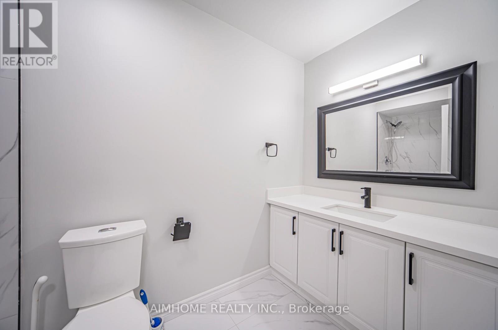 372 Montego Road, Mississauga, Ontario  L5B 1C6 - Photo 10 - W11821380