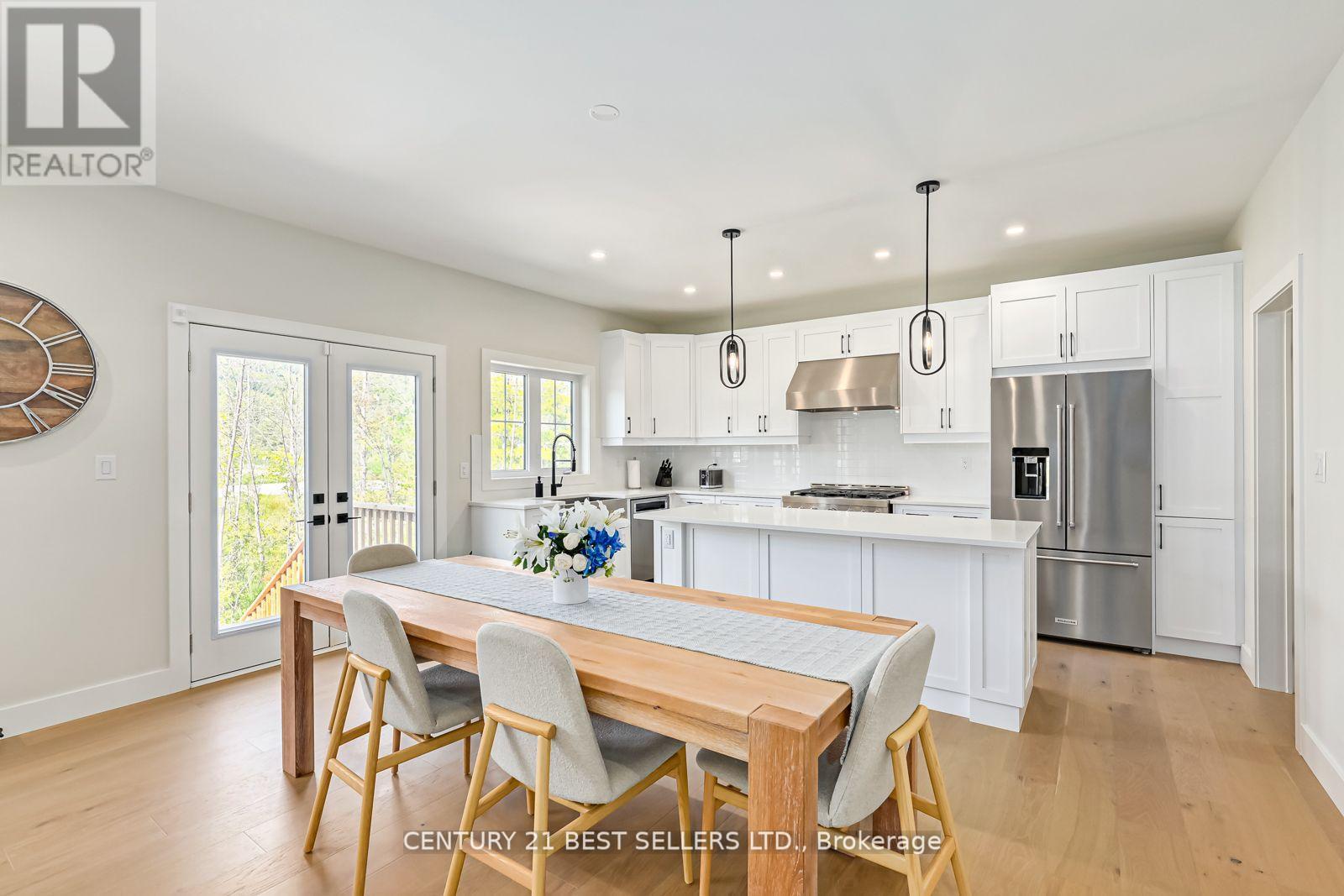 168 Courtland Street, Blue Mountains, Ontario  L9Y 5L7 - Photo 11 - X11821451