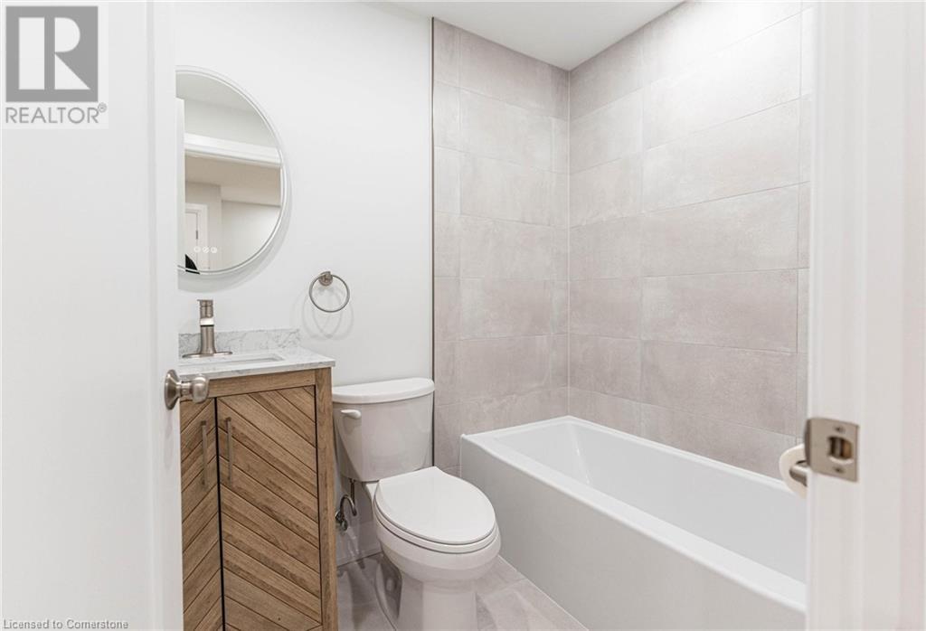 118 Burrwood Drive Unit# 3Hamilton, Ontario  L9C 3T2 - Photo 14 - 40682480